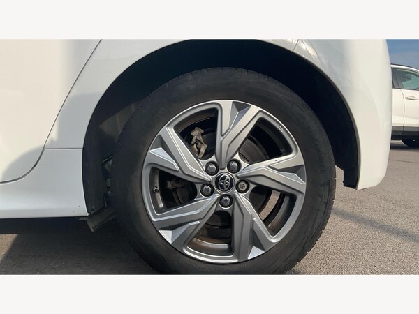 Used Toyota Yaris 2024 for sale - 76109503: Photo 20