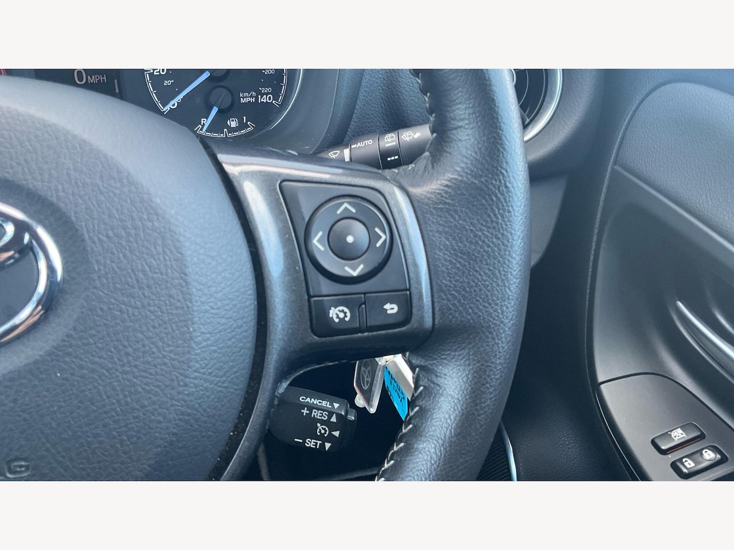 Used Toyota Yaris 2020 for sale - 77559186: Photo 25