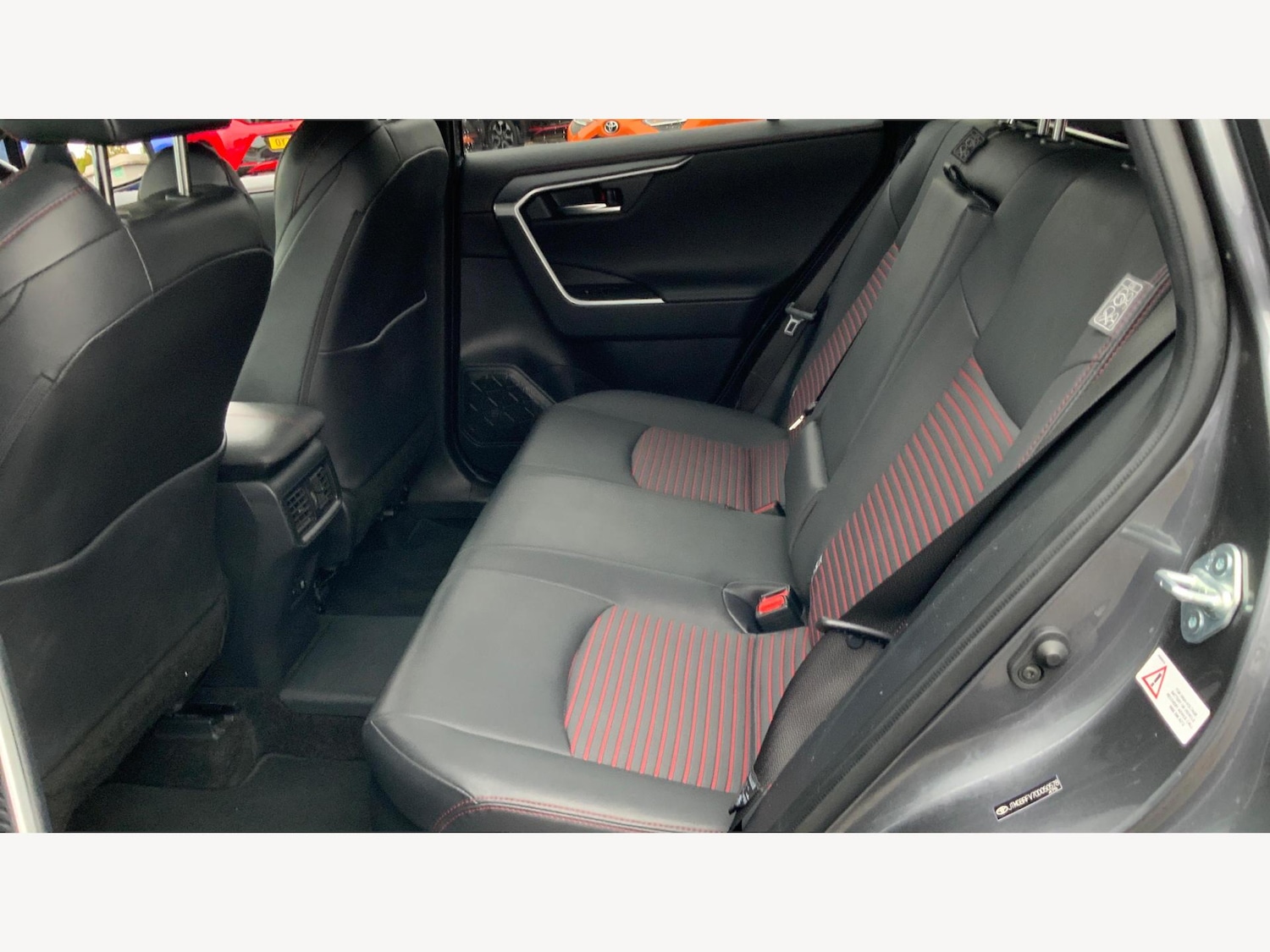 Used Toyota RAV4 2021 for sale - 76584310: Photo 15