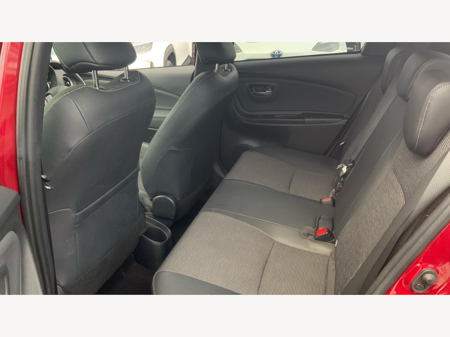 Used Toyota Yaris 2020 for sale - 76561782: Photo 15