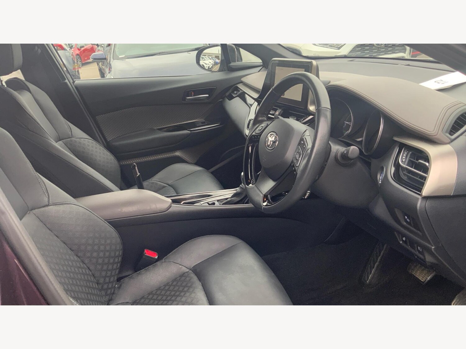 Used Toyota C-HR 2023 for sale - 76072329: Photo 13