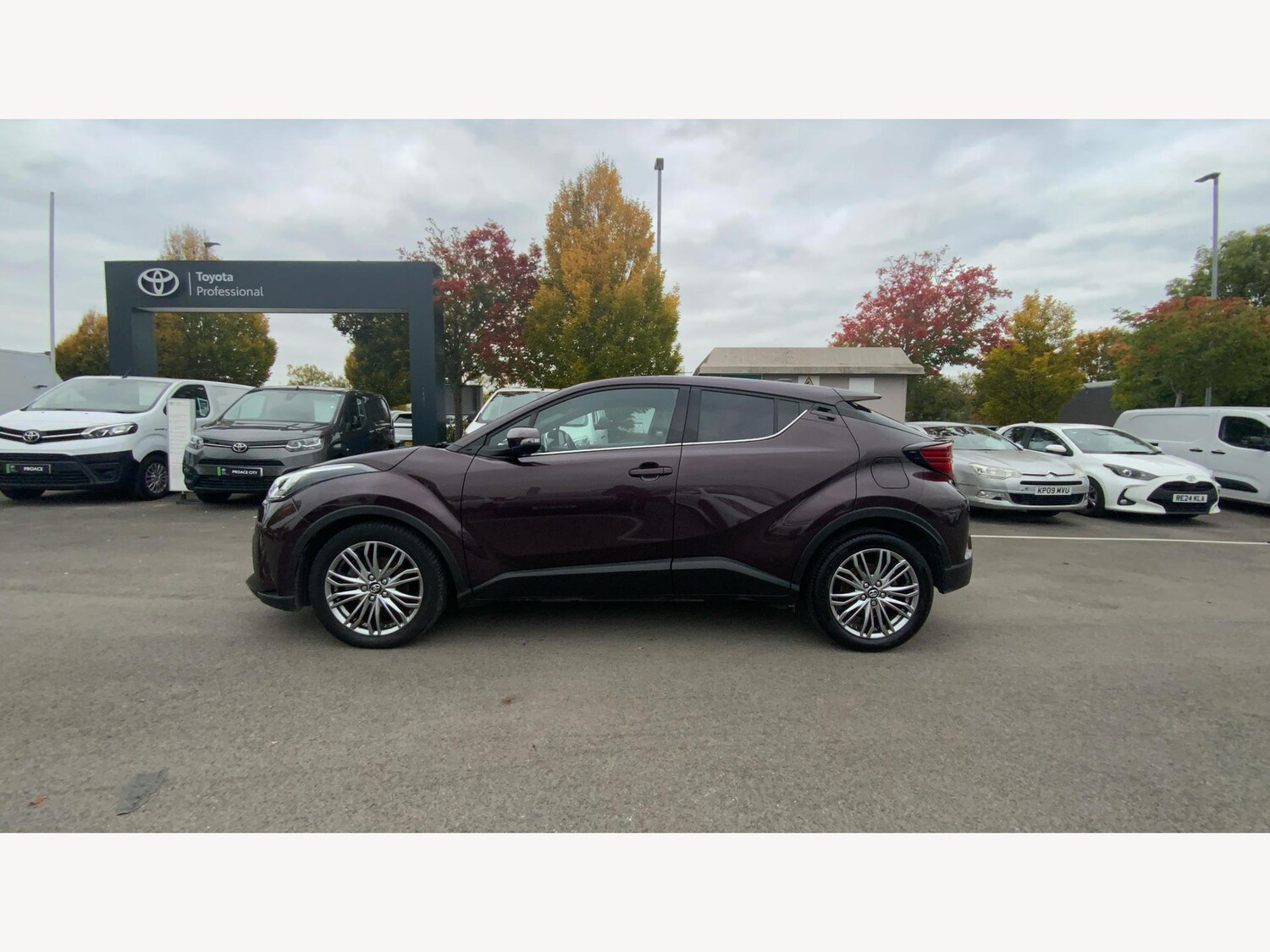 Used Toyota C-HR 2023 for sale - 76072329: Photo 19