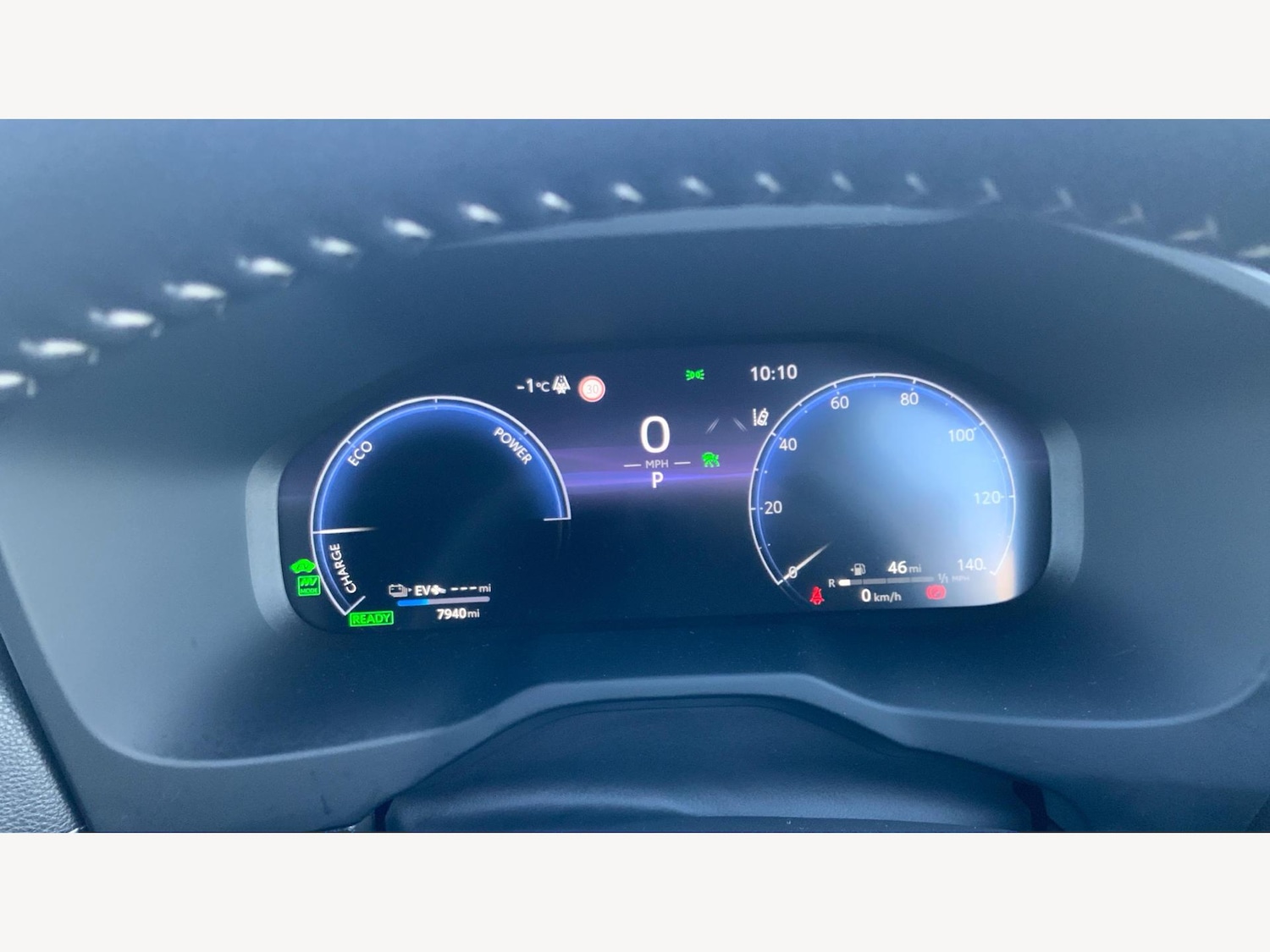 Used Toyota RAV4 2025 for sale - 77101648: Photo 11