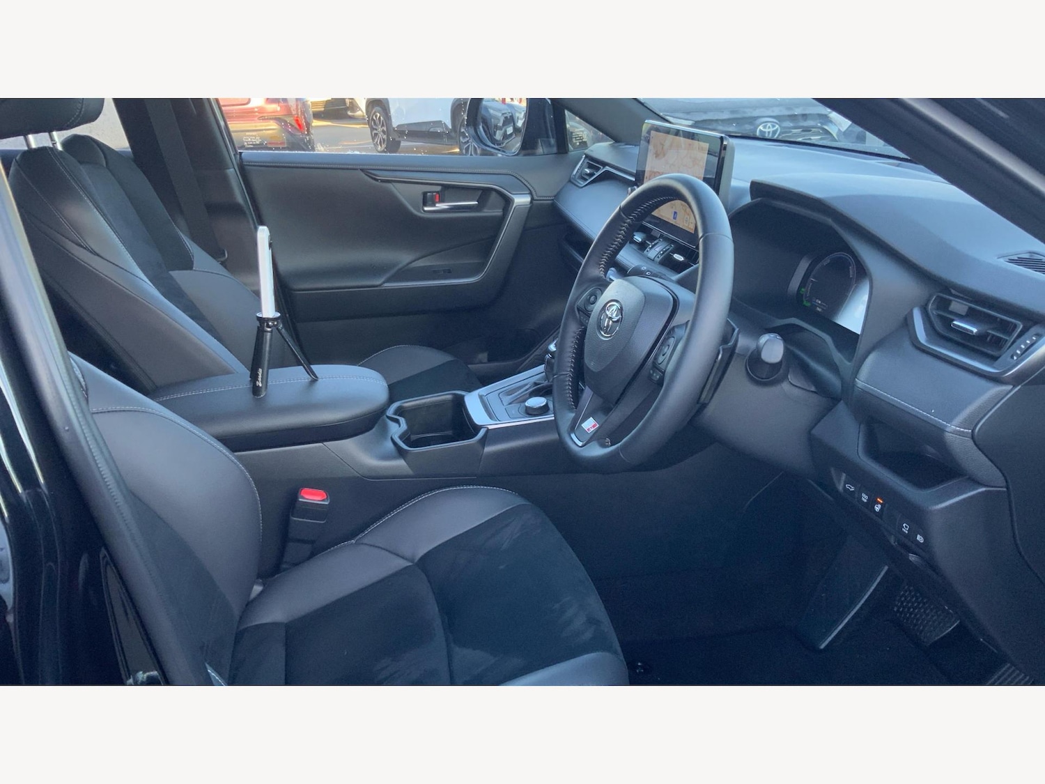 Used Toyota RAV4 2025 for sale - 77101648: Photo 13