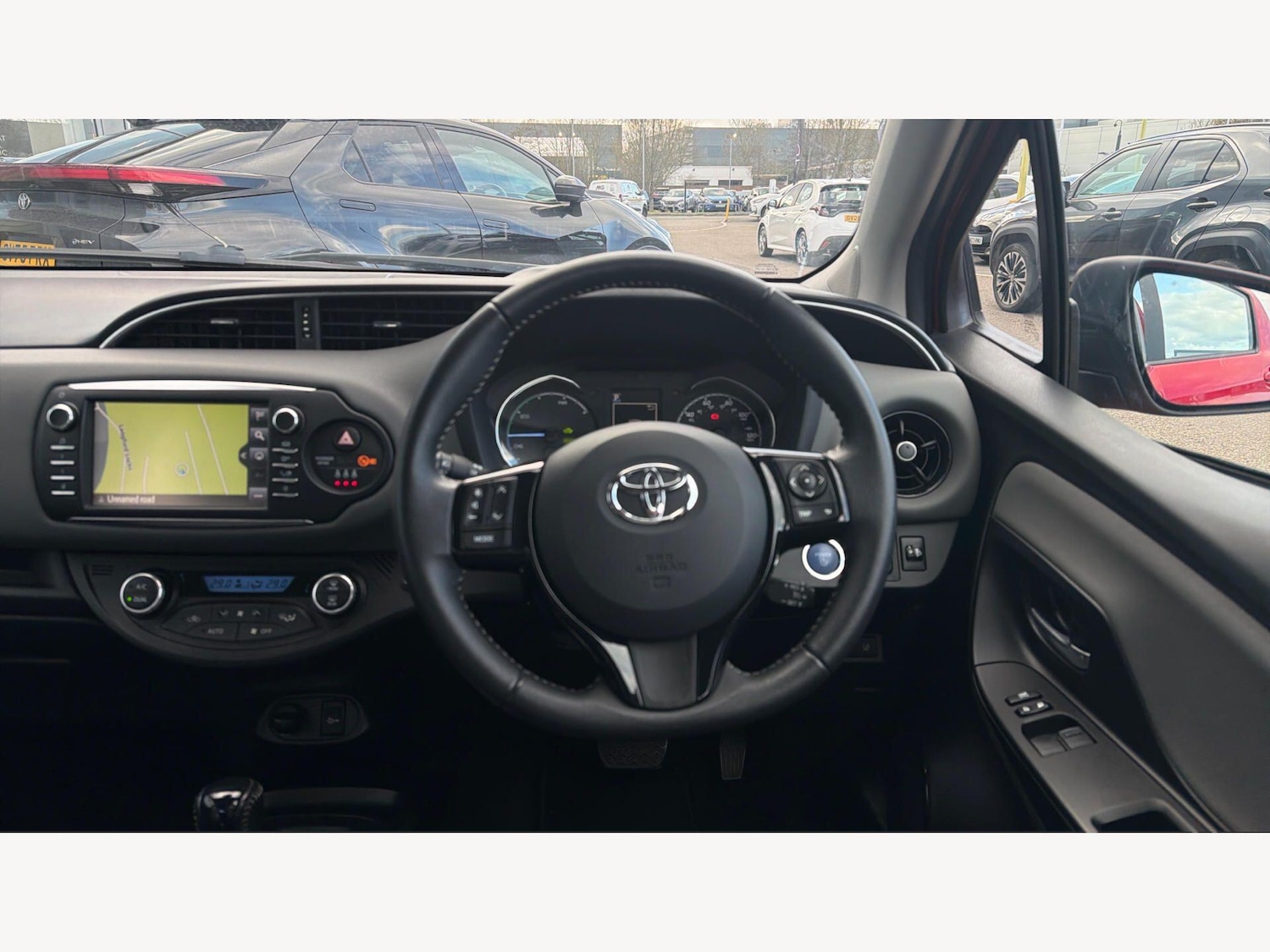 Used Toyota Yaris for sale - 77882131: Photo 10