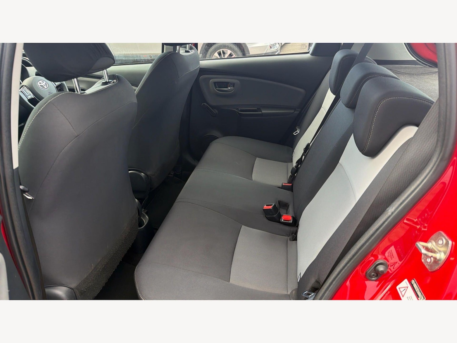 Used Toyota Yaris for sale - 77882131: Photo 15