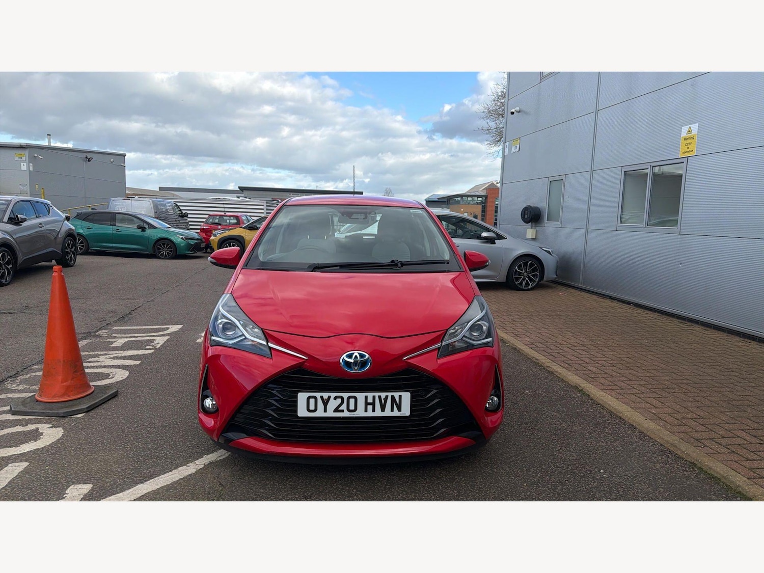 Used Toyota Yaris for sale - 77882131: Photo 17