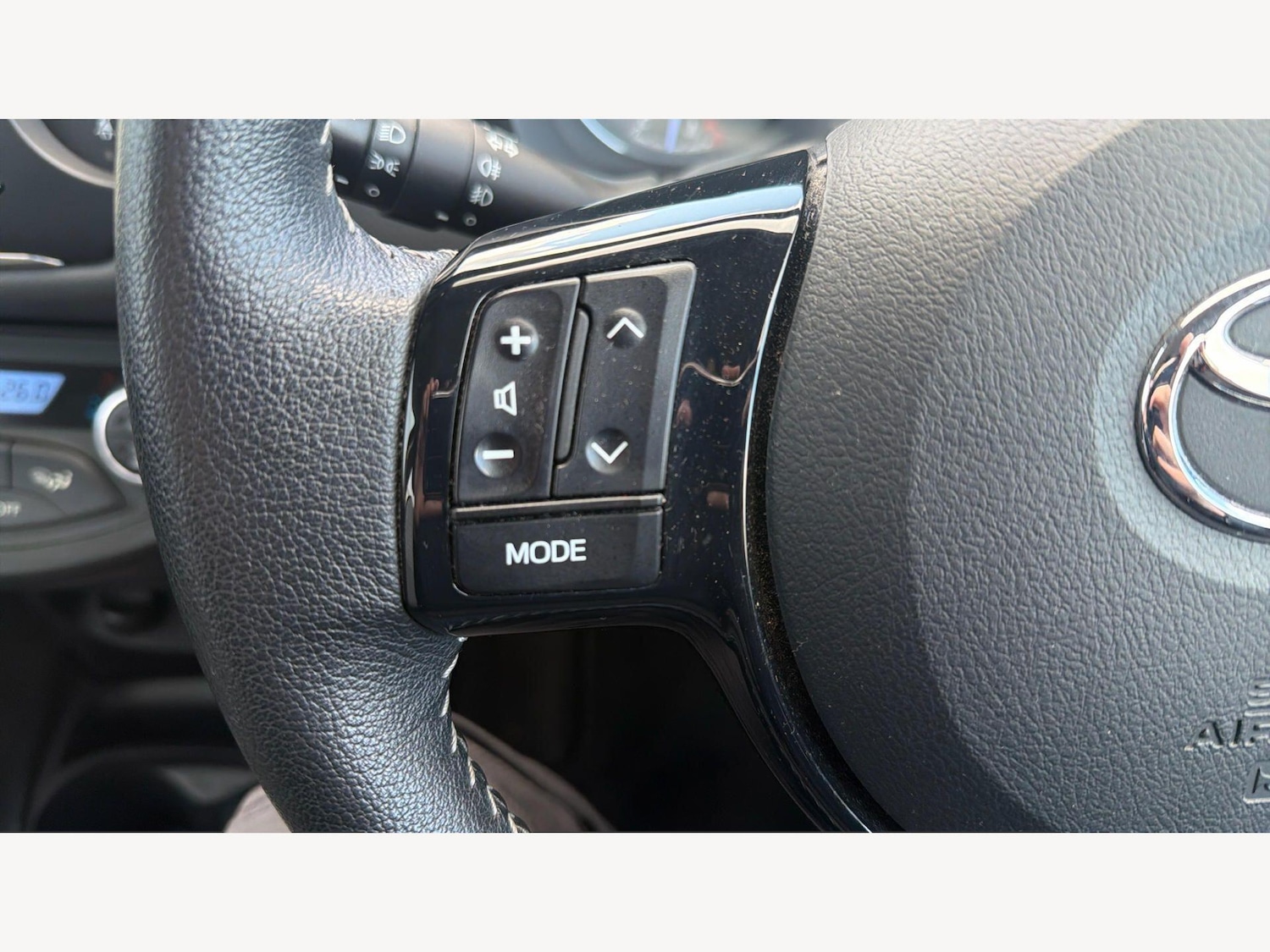 Used Toyota Yaris for sale - 77882131: Photo 28