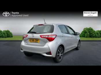 Used Toyota Yaris 2019 for sale - 74798603: Photo