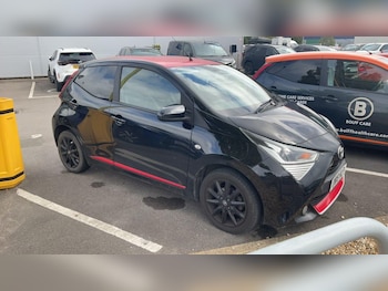 2018 (18) - 1.0 VVT-i x-press Euro 6 5dr