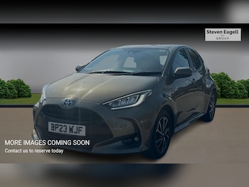 Used Toyota Yaris 2023 for sale - 79496484: Photo