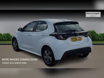 Used Toyota Yaris 2024 for sale - 78809078: Photo