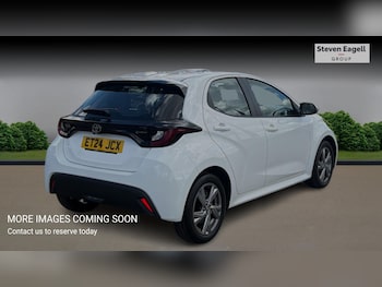 Used Toyota Yaris 2024 for sale - 78809078: Photo