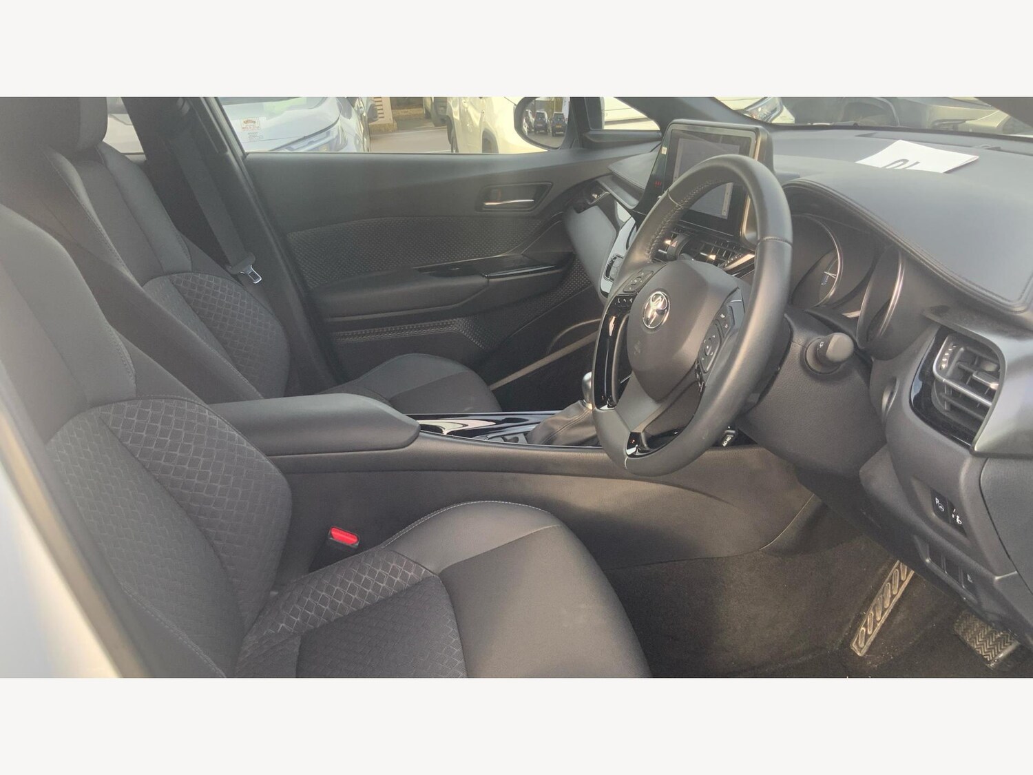 Used Toyota C-HR for sale - 77292096: Photo 13