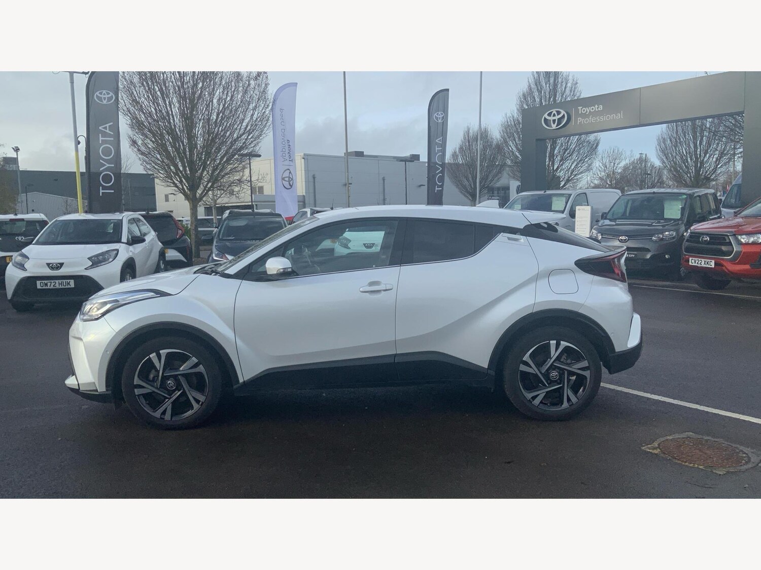 Used Toyota C-HR for sale - 77292096: Photo 19