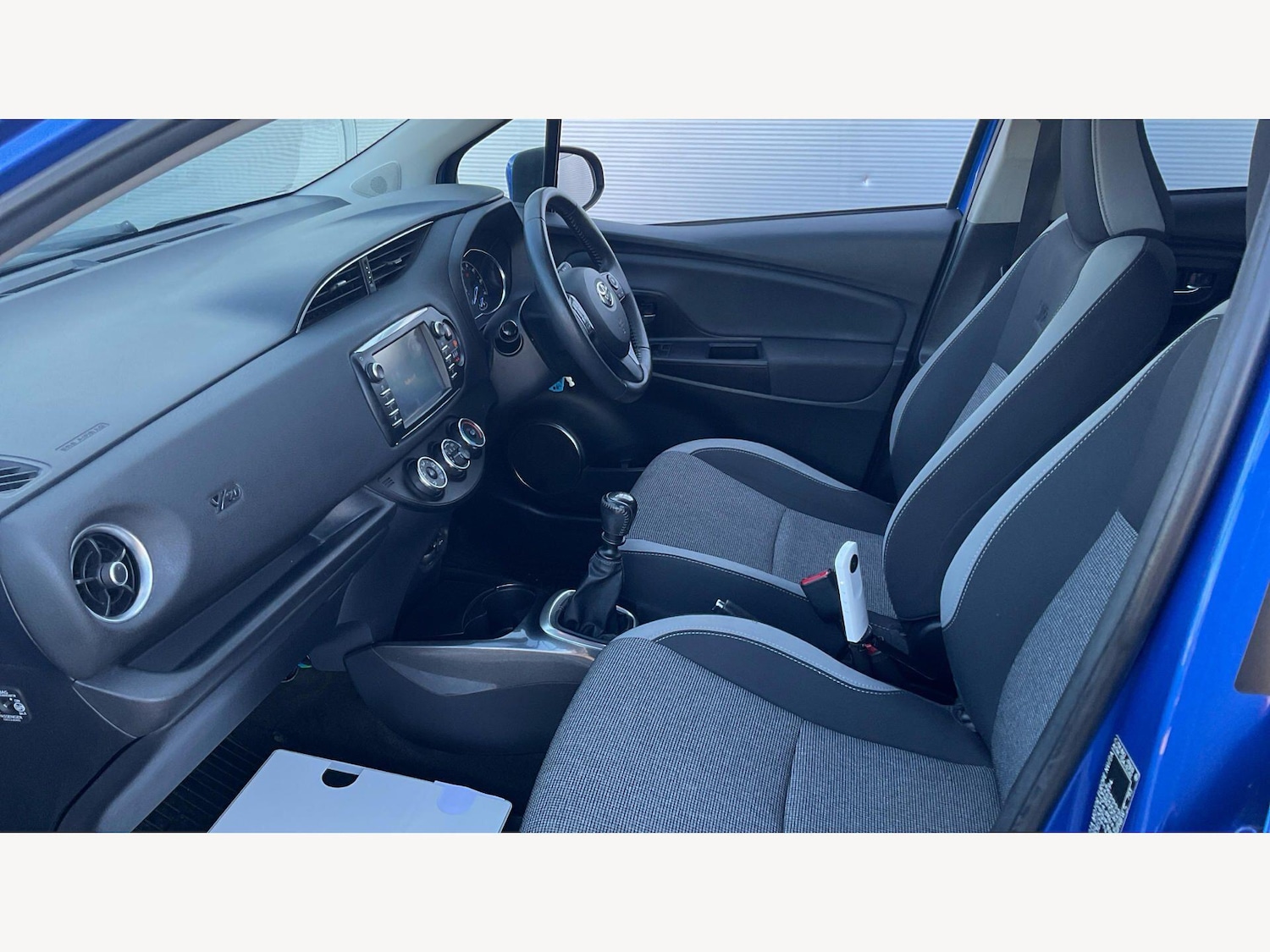 Used Toyota Yaris 2020 for sale - 78035102: Photo 12