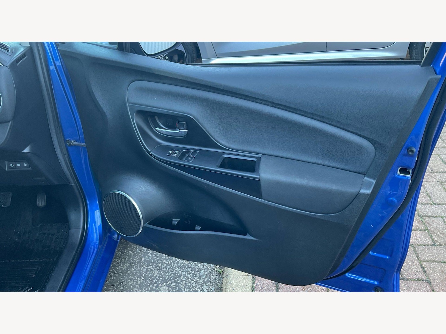 Used Toyota Yaris 2020 for sale - 78035102: Photo 22