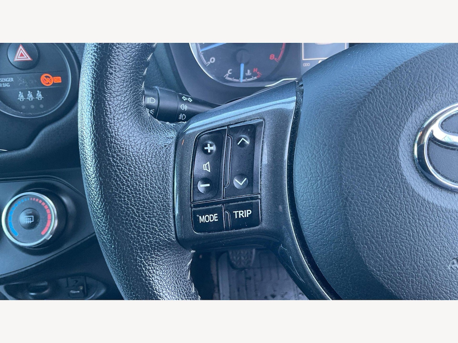 Used Toyota Yaris 2020 for sale - 78035102: Photo 29