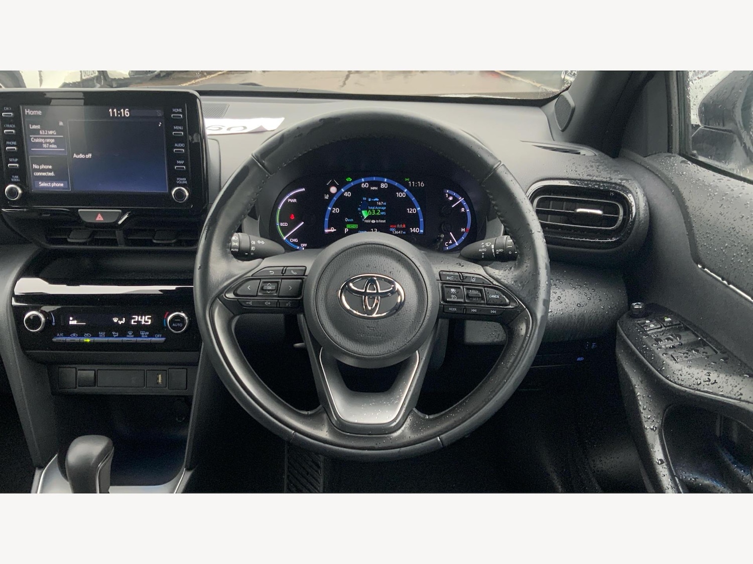 Used Toyota Yaris Cross 2023 for sale - 76485915: Photo 10