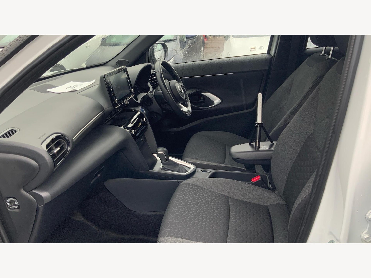 Used Toyota Yaris Cross 2023 for sale - 76485915: Photo 12