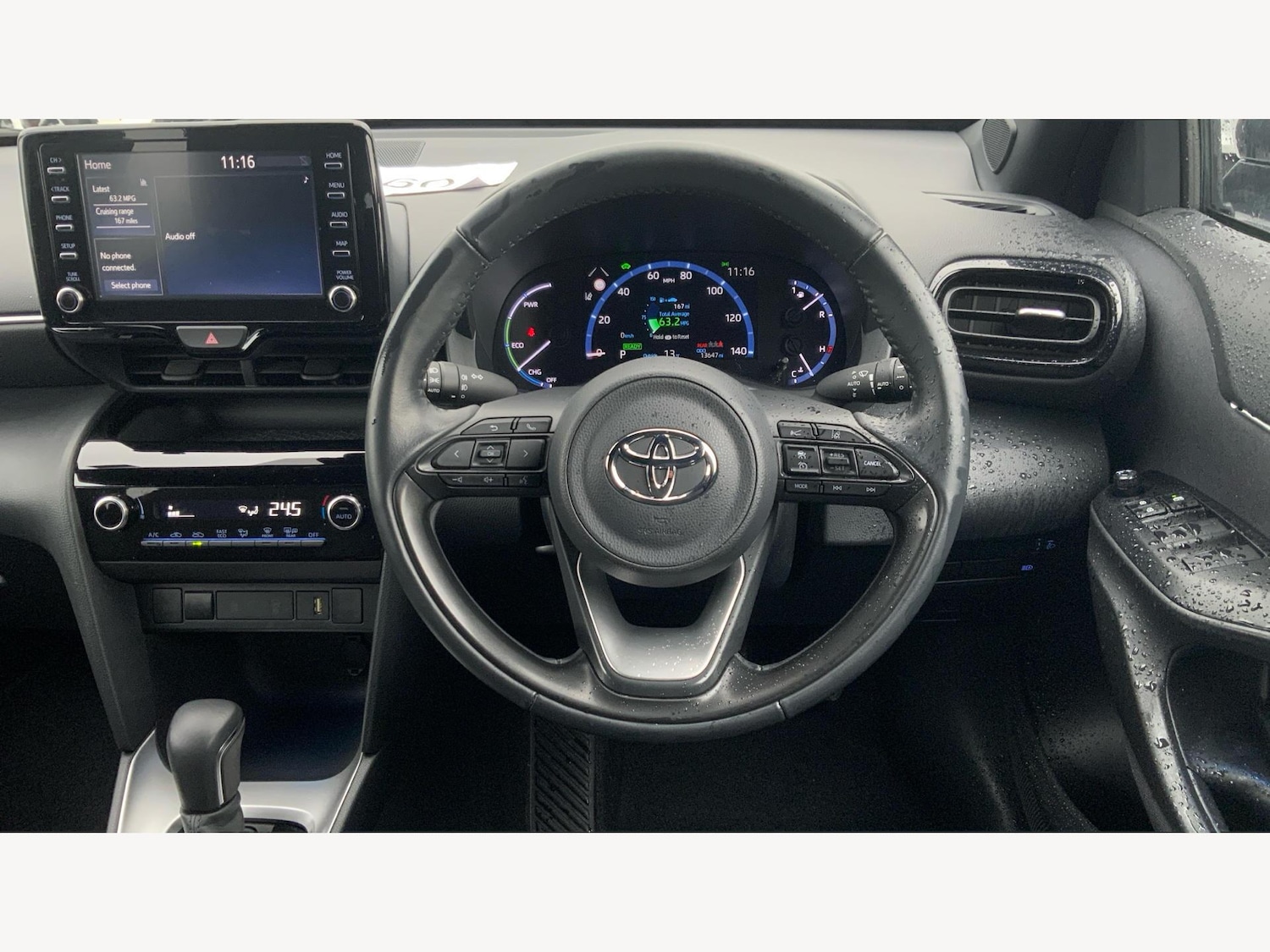 Used Toyota Yaris Cross 2023 for sale - 76485915: Photo 8