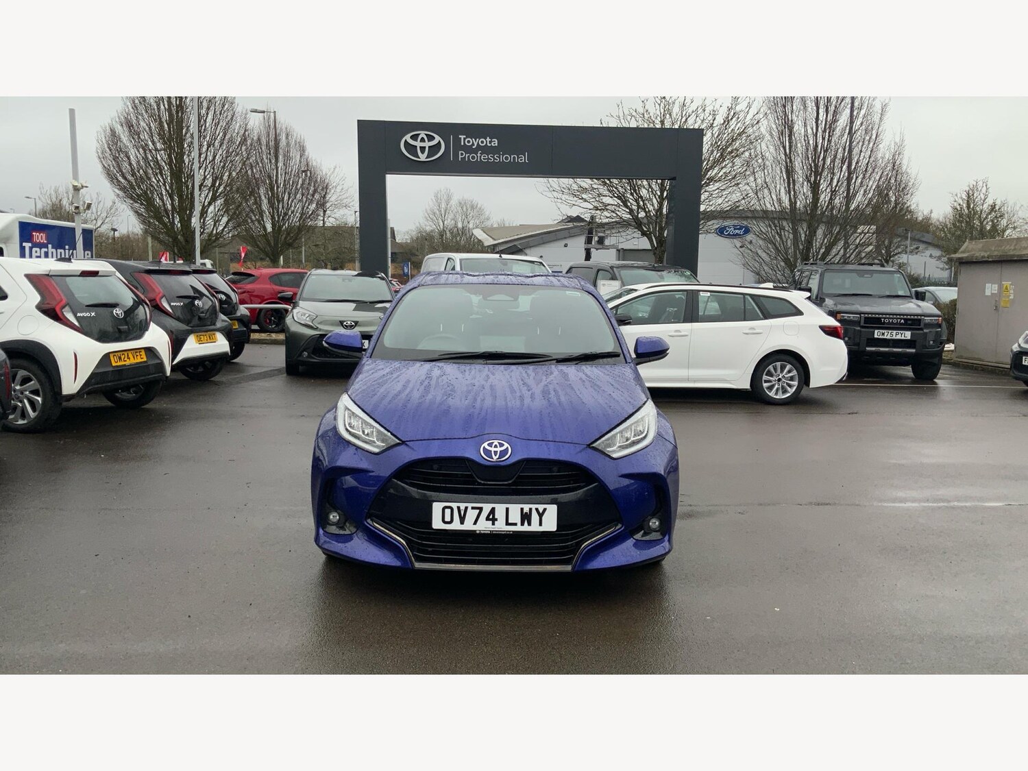 Used Toyota Yaris 2024 for sale - 77468977: Photo 17