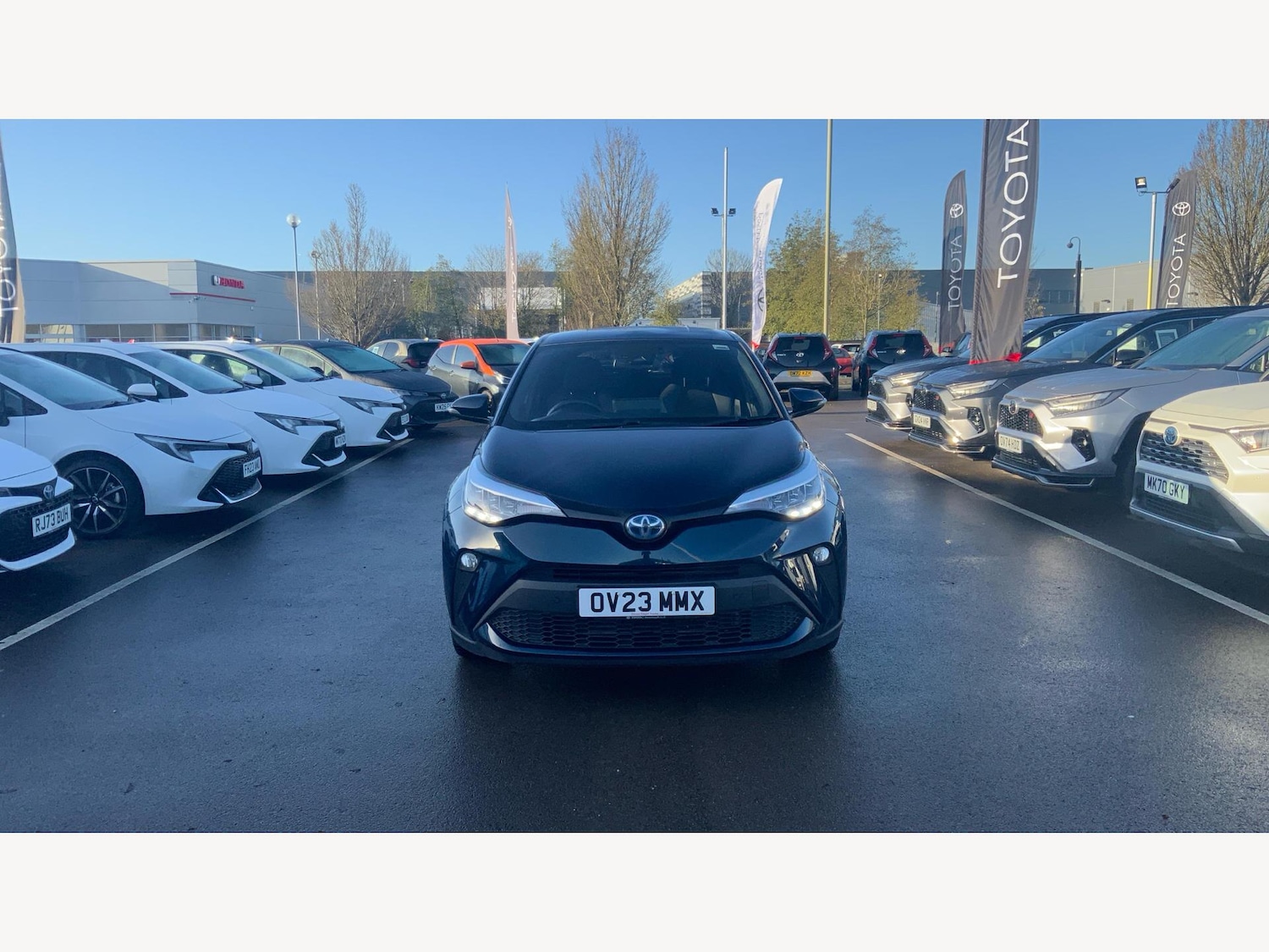 Used Toyota C-HR 2023 for sale - 77163106: Photo 17