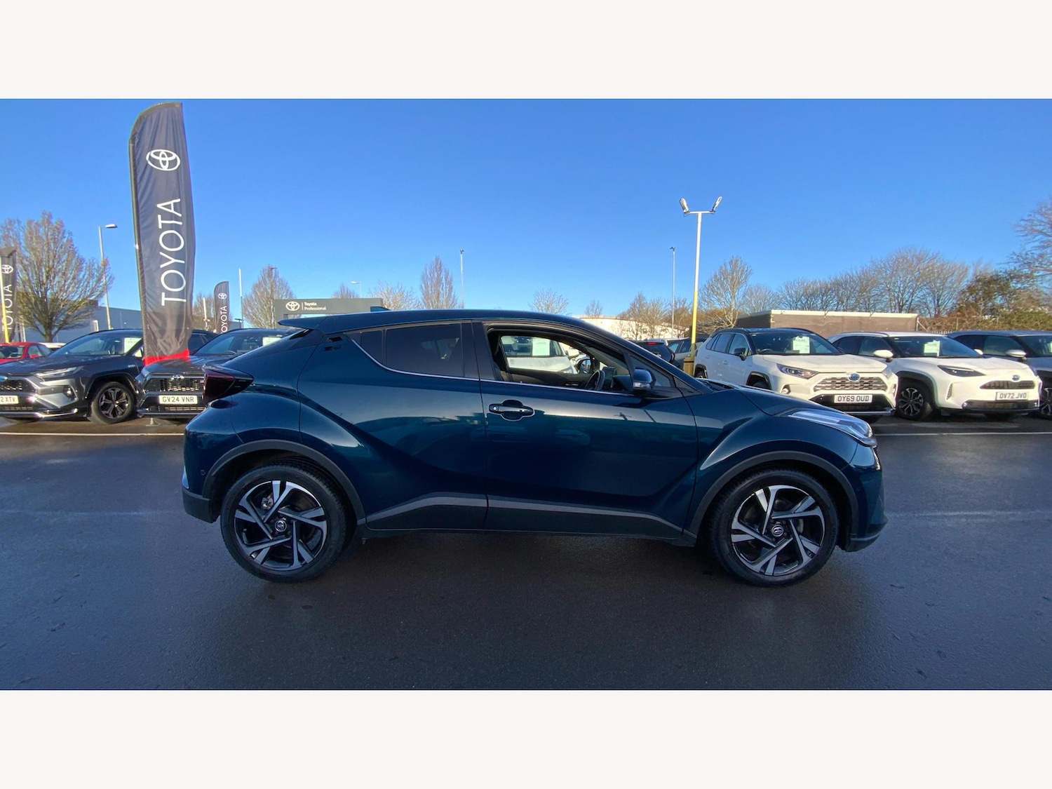 Used Toyota C-HR 2023 for sale - 77163106: Photo 18