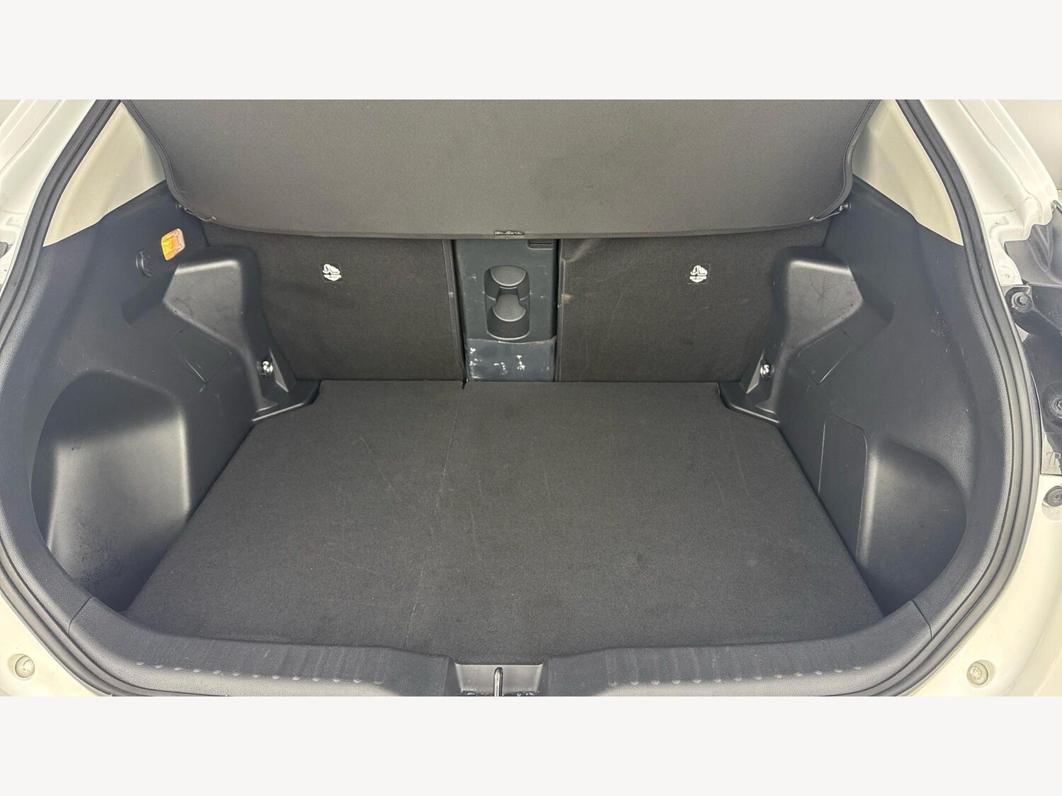 Used Toyota Yaris Cross 2023 for sale - 77597911: Photo 16