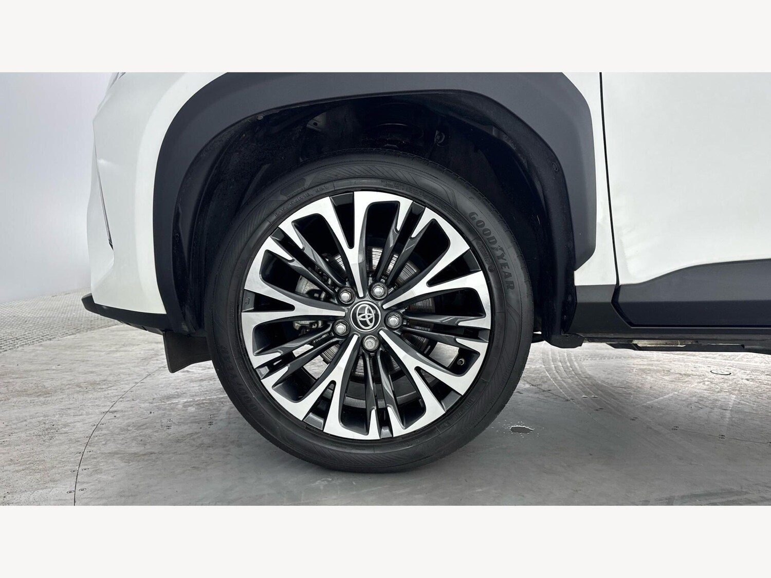 Used Toyota Yaris Cross 2023 for sale - 77597911: Photo 20