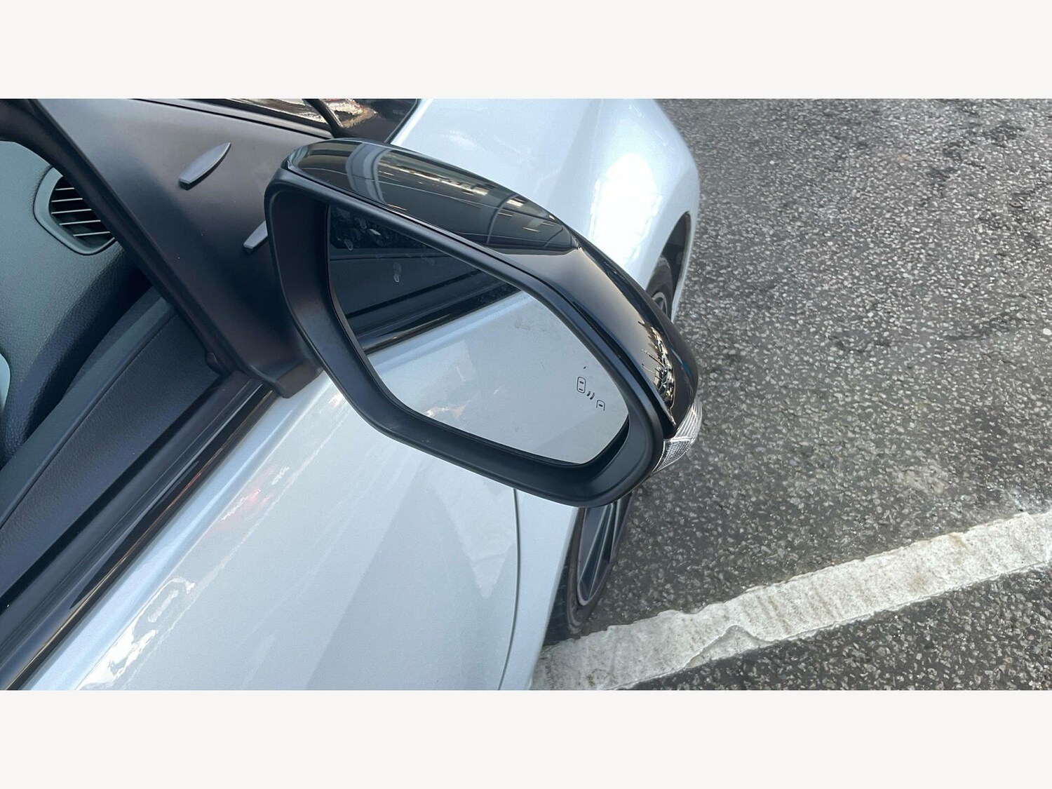 Used Toyota Yaris for sale - 77784245: Photo 30