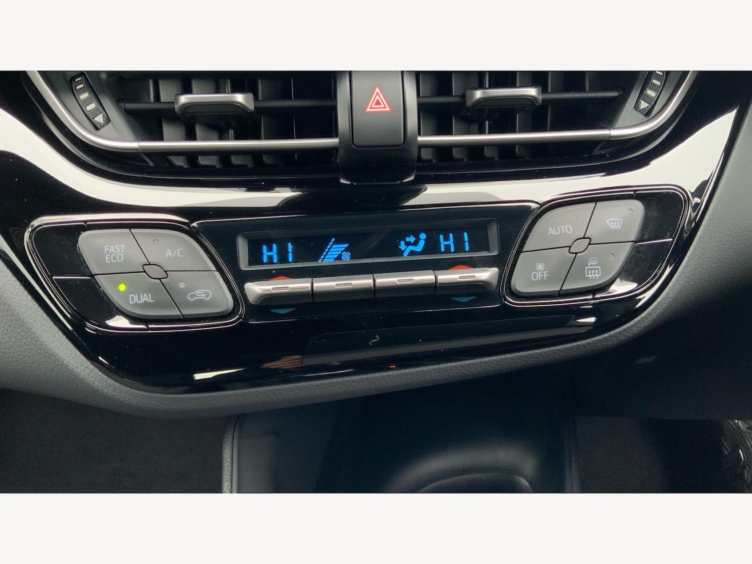 Used Toyota C-HR for sale - 78115242: Photo 22