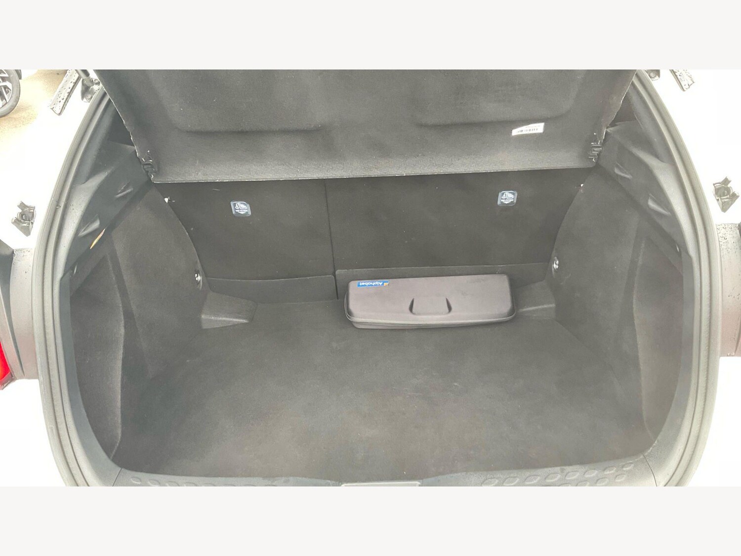 Used Toyota C-HR for sale - 77646165: Photo 16