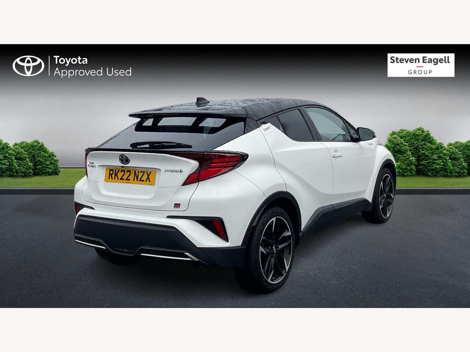 Used Toyota C-HR for sale - 77646165: Photo 2