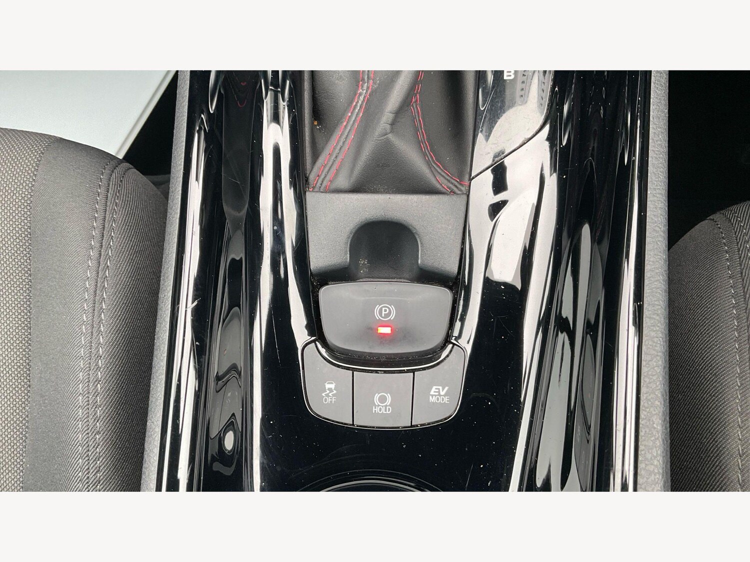 Used Toyota C-HR for sale - 77646165: Photo 23