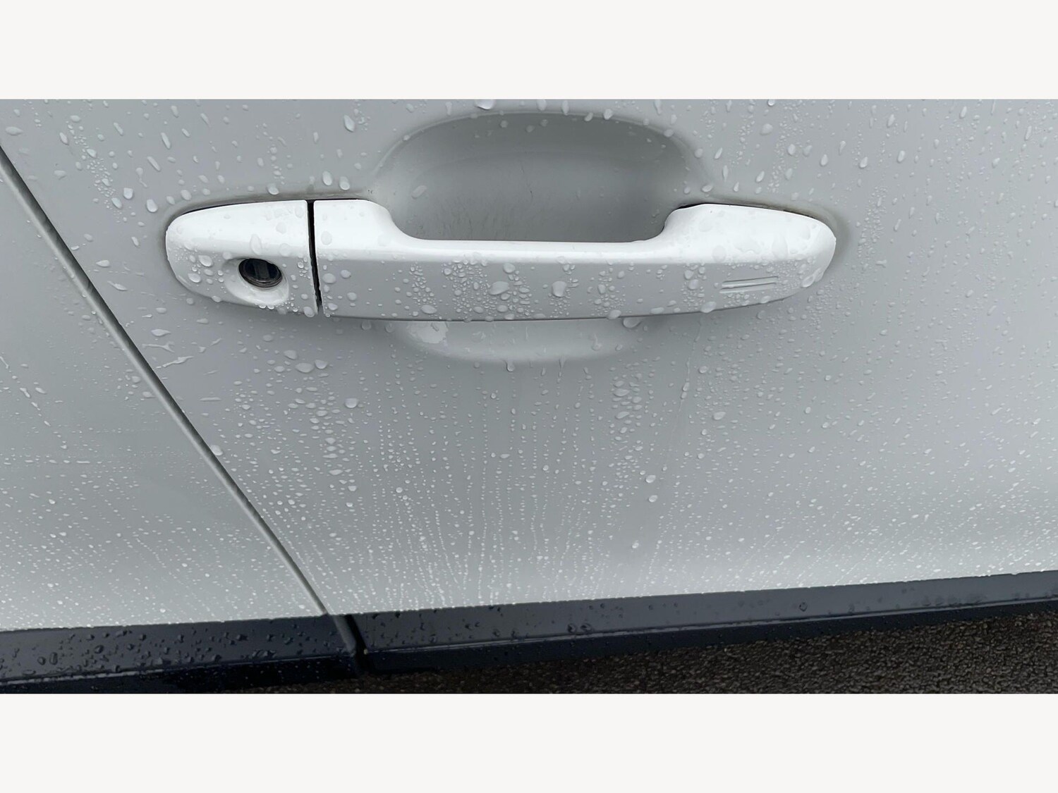 Used Toyota C-HR for sale - 77646165: Photo 28