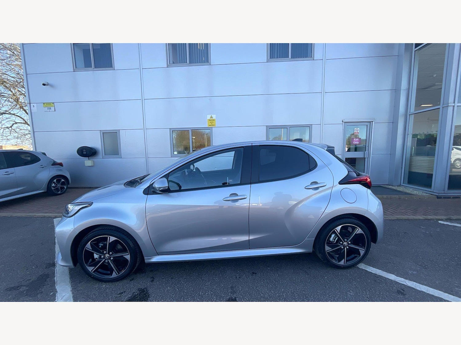 Used Toyota Yaris 2025 for sale - 78072957: Photo 19