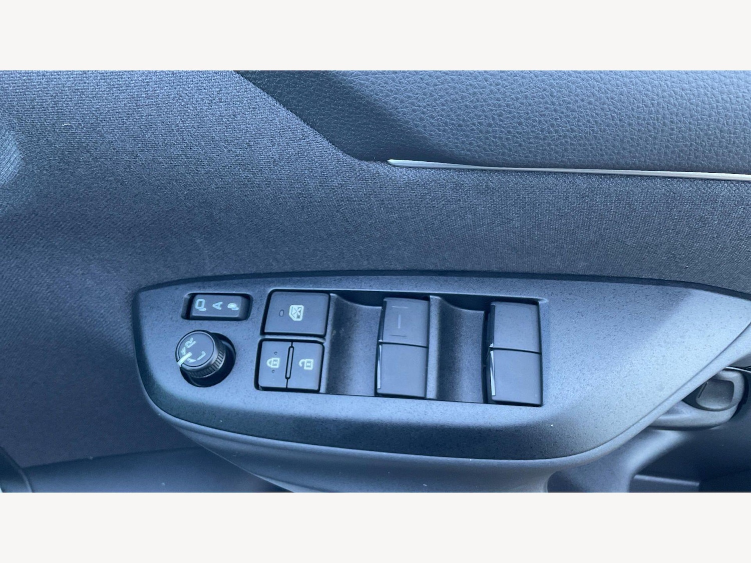 Used Toyota Yaris 2025 for sale - 78072957: Photo 23