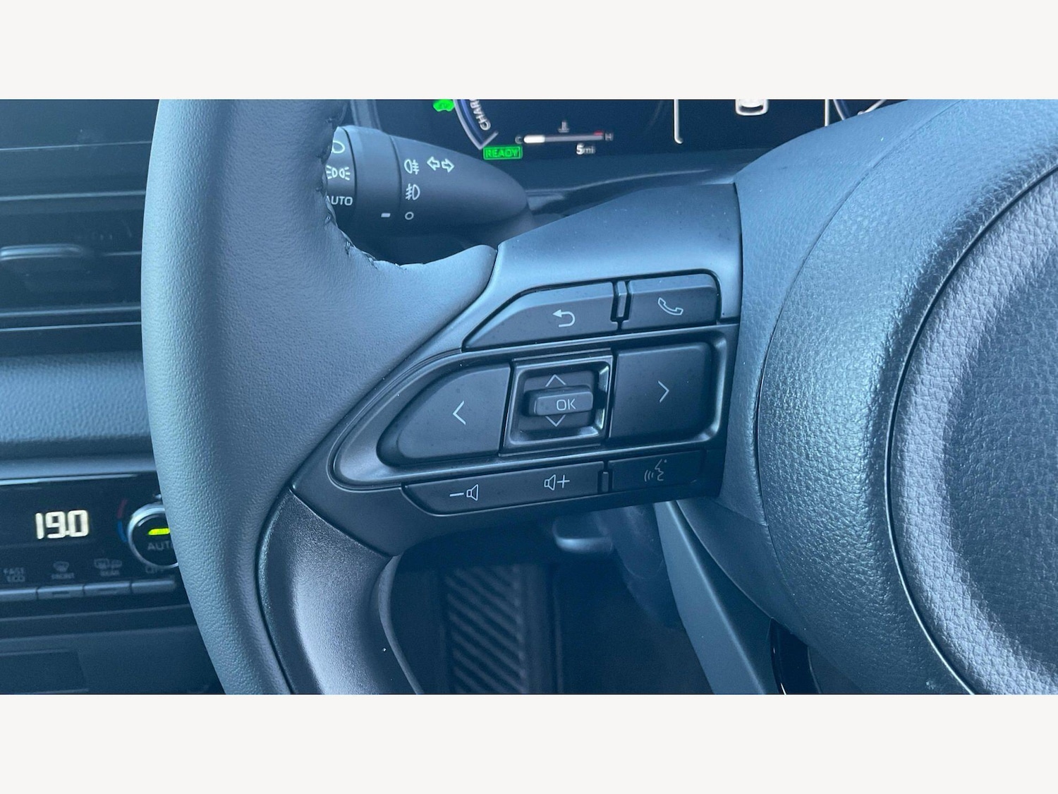 Used Toyota Yaris 2025 for sale - 78072957: Photo 28