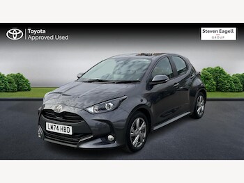 Used Toyota Yaris 2024 for sale - 77267659: Photo