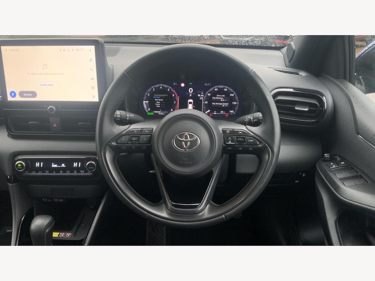 Used Toyota Yaris 2024 for sale - 77396478: Photo 8