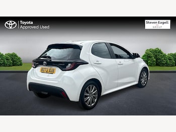 Used Toyota Yaris 2022 for sale - 75448807: Photo