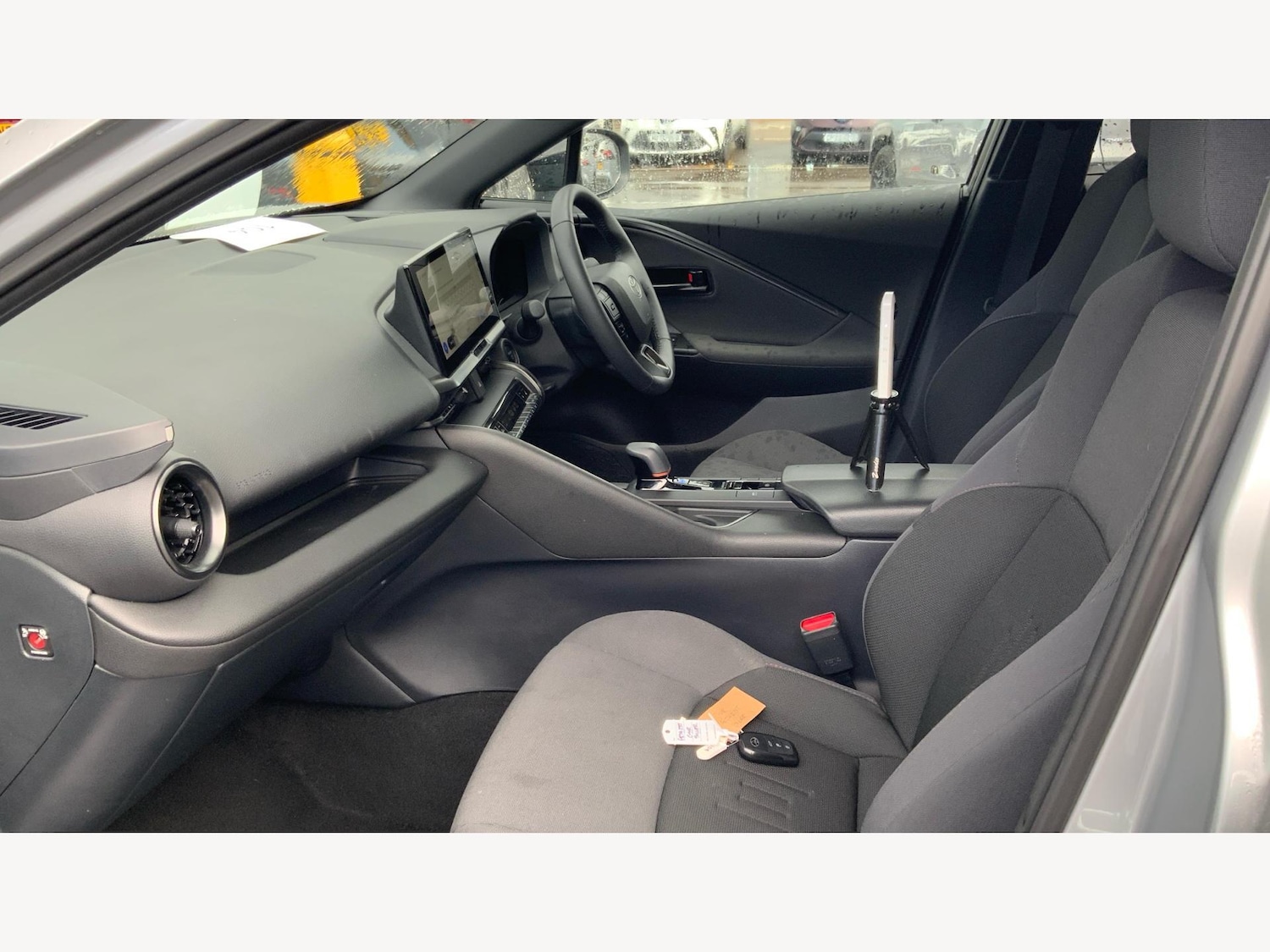 Used Toyota C-HR 2024 for sale - 75965863: Photo 12