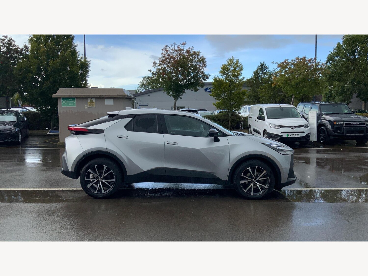 Used Toyota C-HR 2024 for sale - 75965863: Photo 18