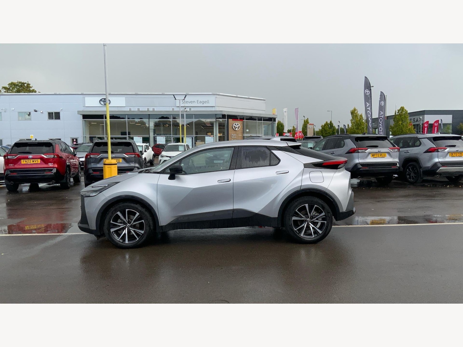 Used Toyota C-HR 2024 for sale - 75965863: Photo 19