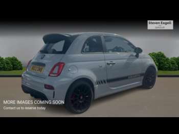 Used Abarth 695 2022 for sale - 74888839: Photo