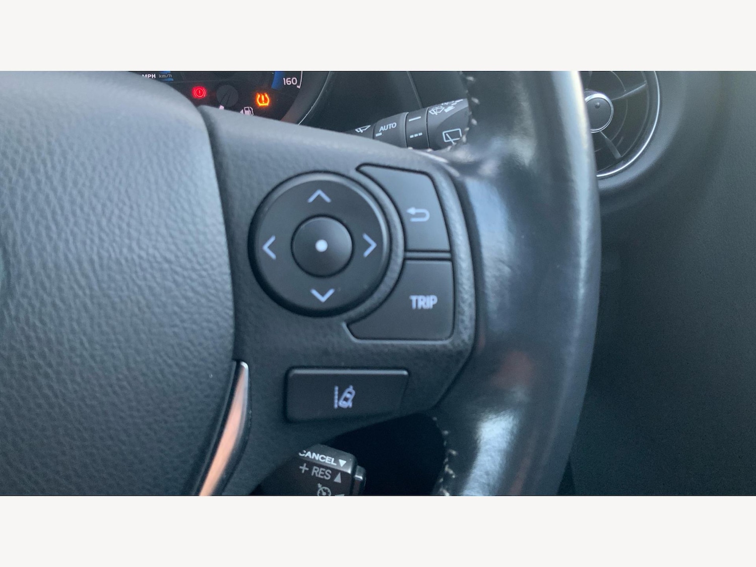 Used Toyota Auris 2018 for sale - 77120765: Photo 25