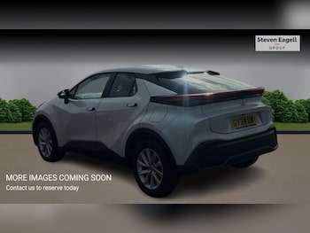 Used Toyota C-HR 2024 for sale - 75950123: Photo