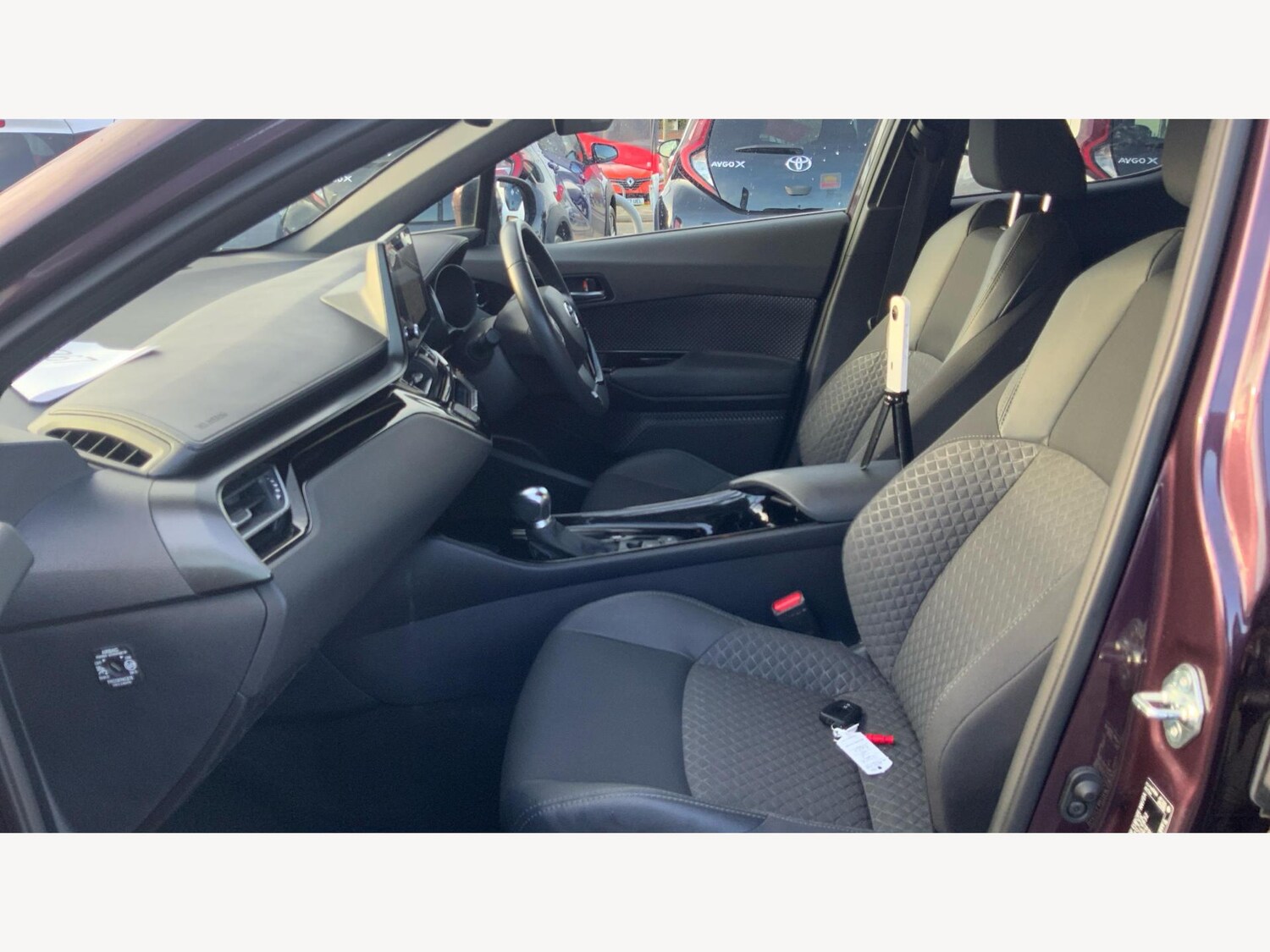 Used Toyota C-HR 2023 for sale - 77066412: Photo 12