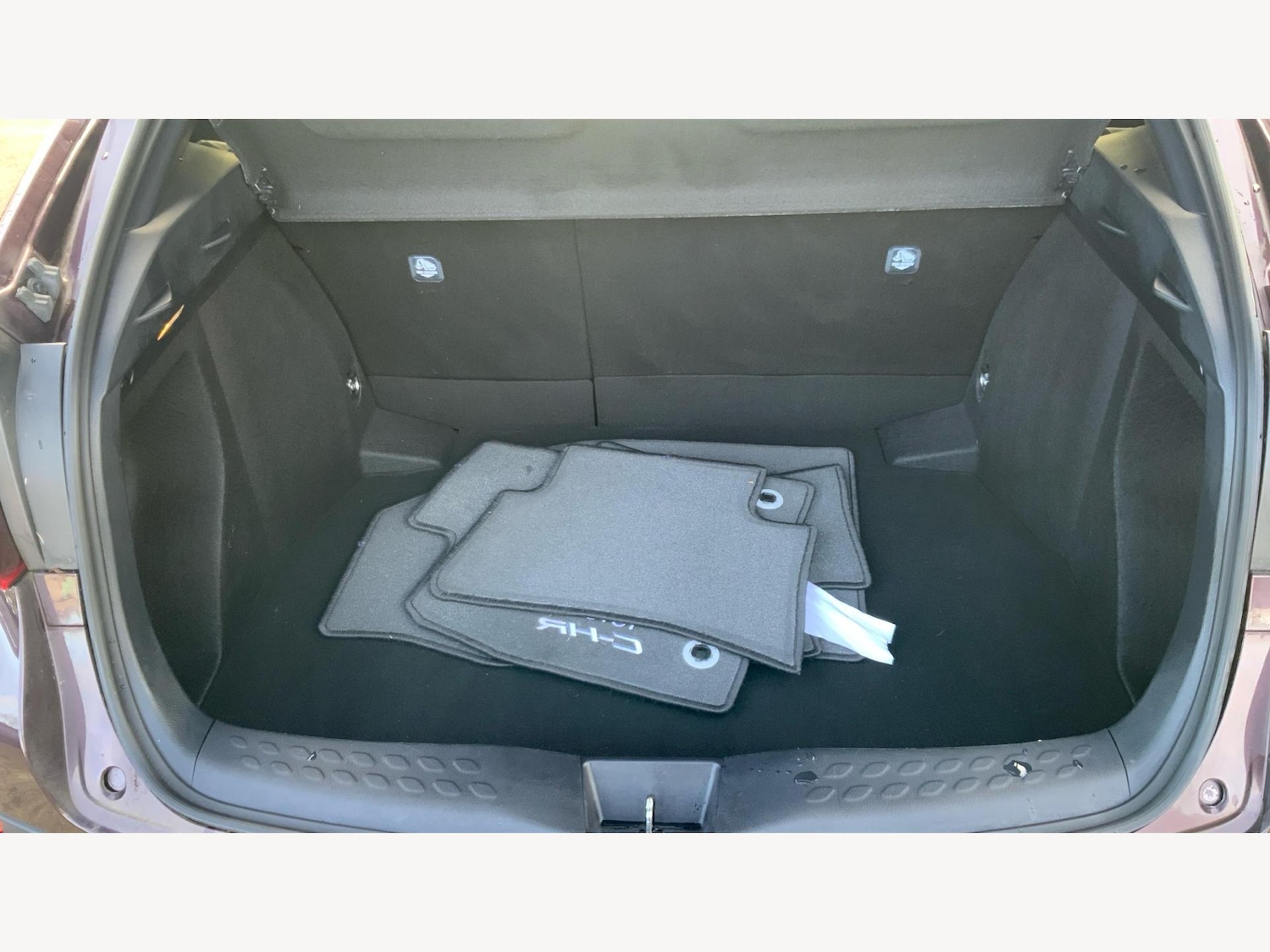 Used Toyota C-HR 2023 for sale - 77066412: Photo 16